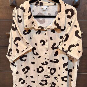 LuLaRoe CHARLIE Button Down Shirt 2XL